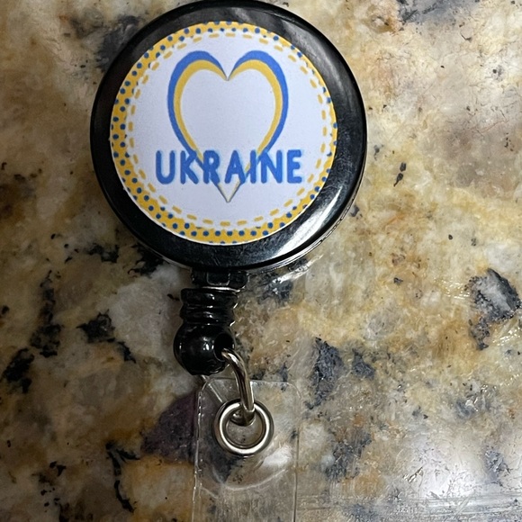 Accessories - Ukraine badge reel